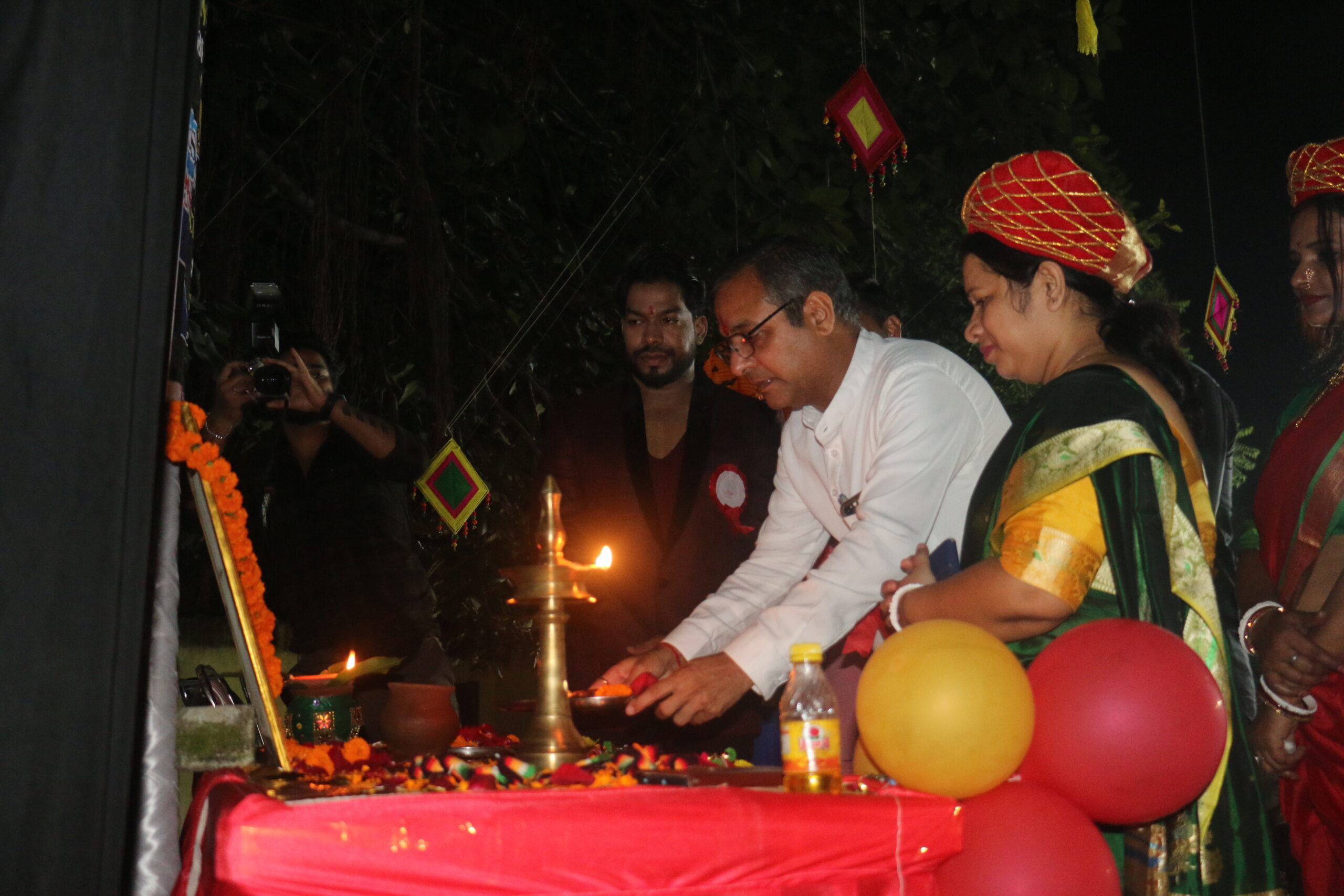 शैलेश पांडेय,आकाश डहरिया सेंट जेवियर्स में विशिष्ट अतिथि