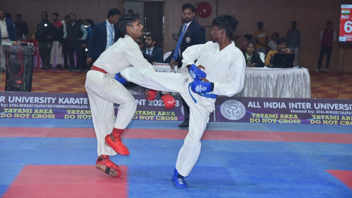 छत्तीसगढ़ को मिला पहला स्वर्ण पदक, बिलासपुर के स्टेडियम में छाई खुशियां