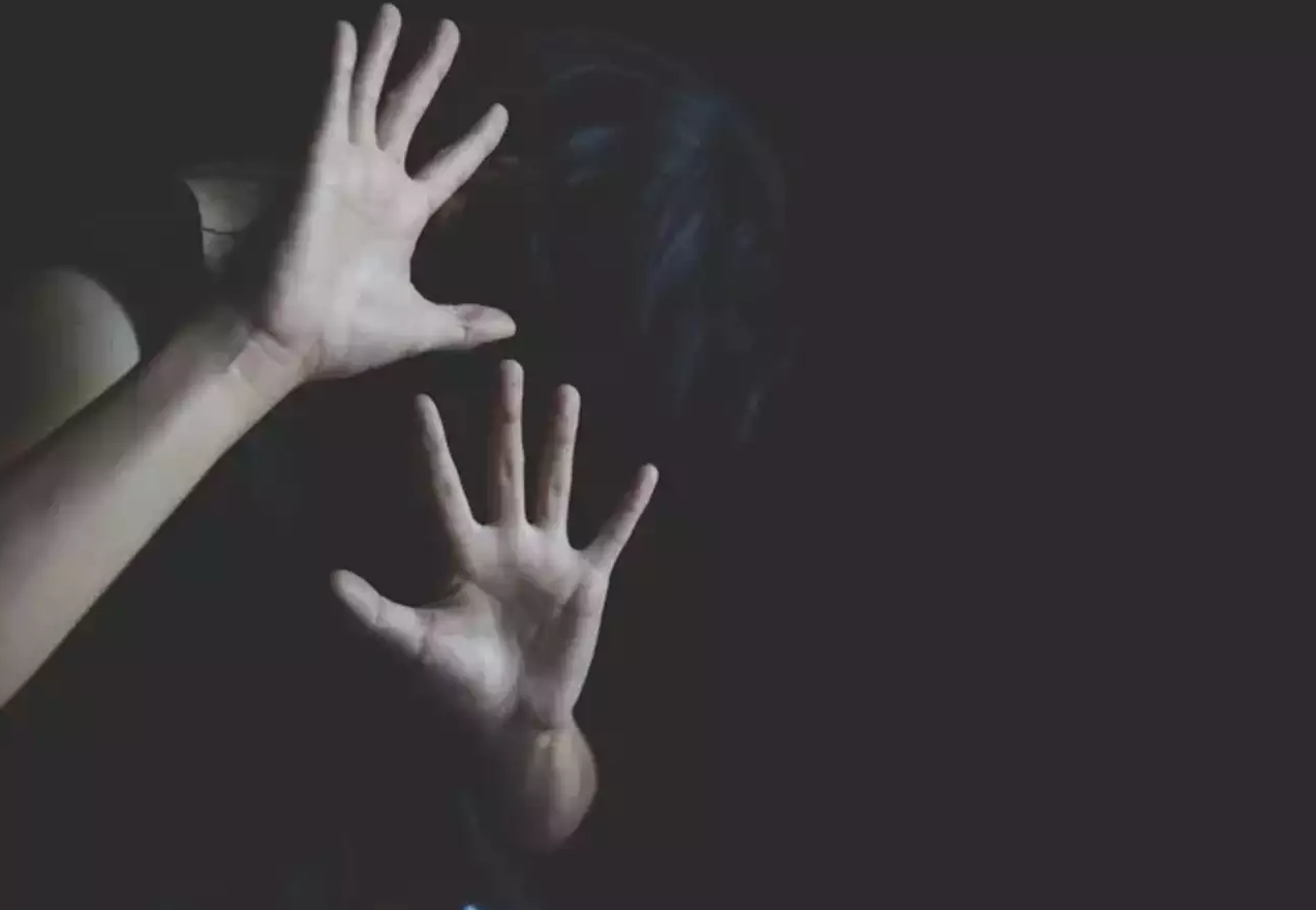 टिकरापारा में दरिंदगी बस में बुजुर्ग महिला से गैंगरेप, पुलिस ने शुरू की जांच