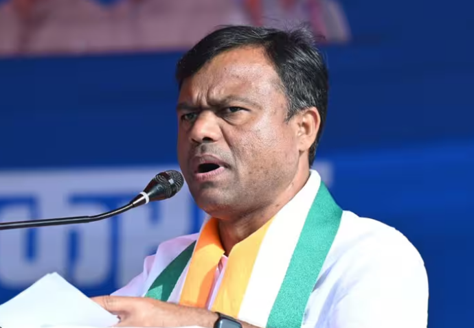 दीपक बैज 